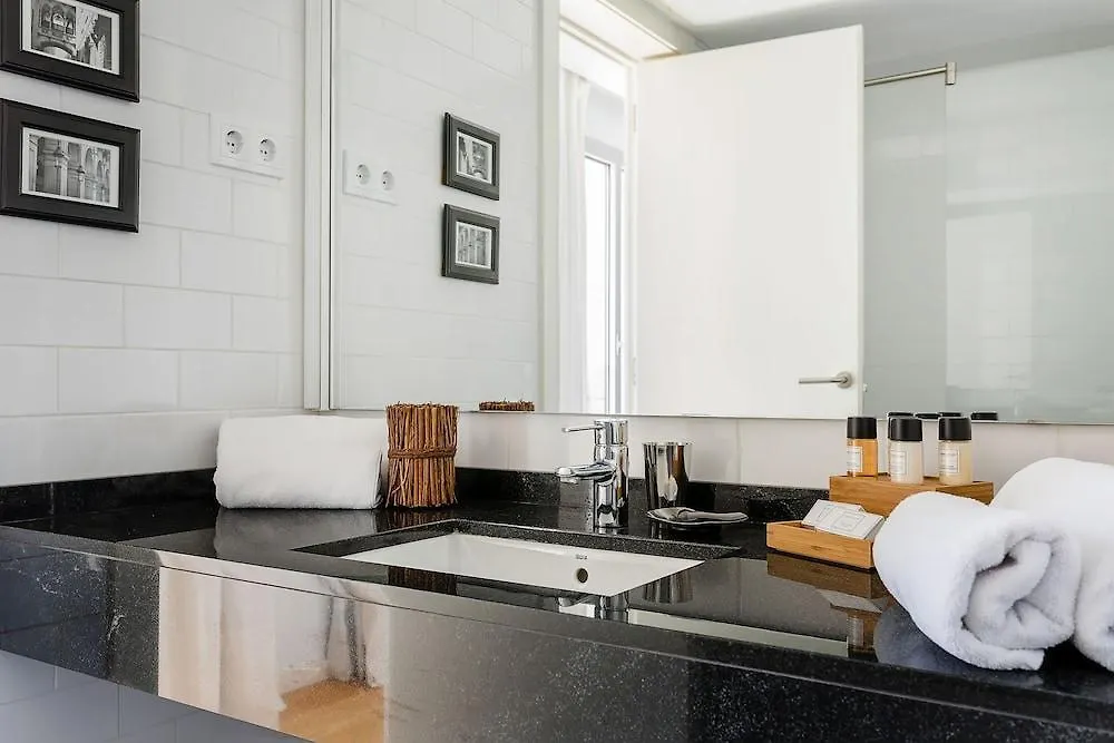 Urban Districs Apartments Rambla Suite & Pool Barcelona Hotell